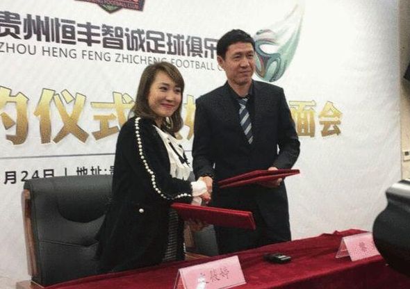 蓝羽：在这部戏当中，大家会看到一龙演技上的爆发力，同时能够感受到所有水下的部分真的是倾尽全力。