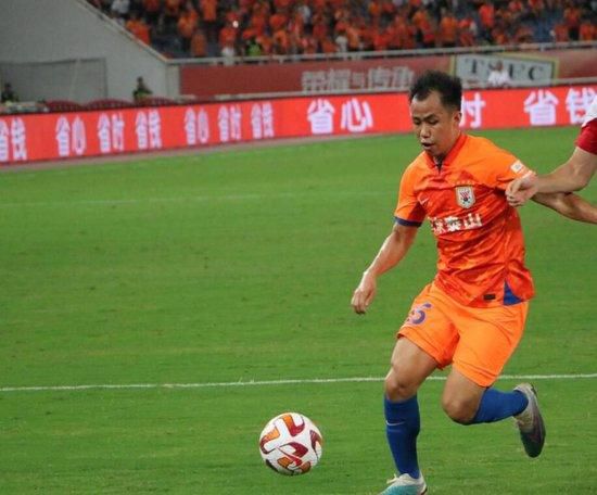 周迅助推青年摄影师 展现多面时尚魅 裘德·洛希望继续拍《神奇动物》：会一直等待 大片推荐 >> 动作 悬崖之上 8.2 暗藏汹涌谍战传奇 剧情 山河披锦绣 7.5 退耕还林脱贫致富 历史 大决战之淮海 9.0 抗战经典淮海战役 大决战之辽沈 改变历史史诗战略 剧情 免费 6.7 当代青年创业故事 爱情 漂亮的女邻居 7.5 三男子倾心一村姑 | | | | | | 电影频道节目中心官方网站 意见反馈 手机浏览精彩资讯 返回顶部 | (1/0) | (2/9) 组图： 重新播放 大图播放 猜你喜欢CCTV6 VIP影院 搜索 电影 星闻 独家 更多 专题 图片 视频 滚动 首页 新闻 大片 影库 CCTV6 VIP影院 客户端 电影网>新闻>明星资讯 《哈利·波特》剧集26年开播！