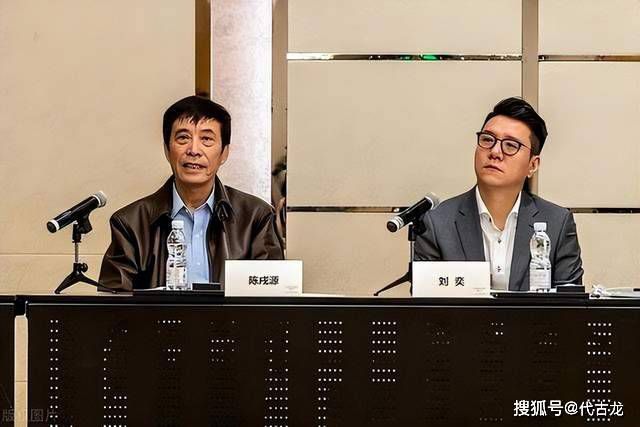 《流浪地球2》CINITY海报发布 2023-01-11 1月11日，电影《流浪地球2》CINITY海报发布。