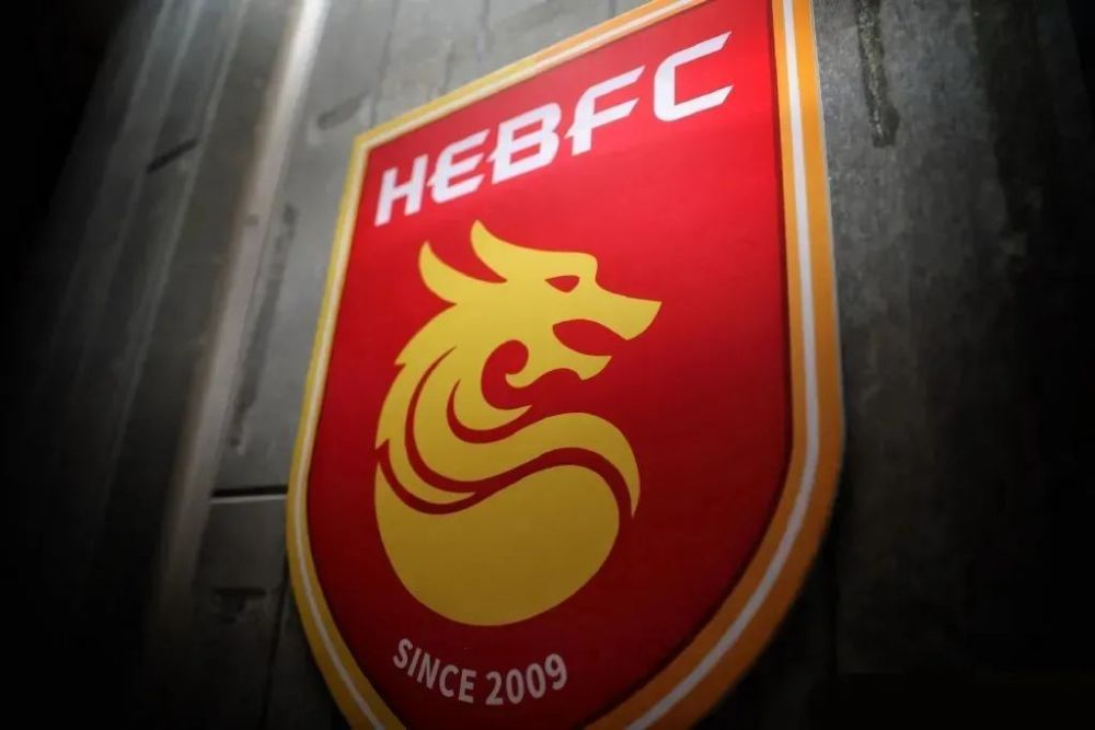 特种车辆、服装道具、置景等新兴产业公司也随之落户，形成了完整的配套产业链。