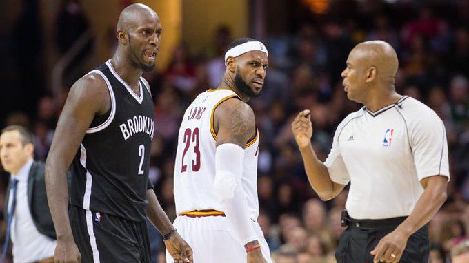 CCTV6 VIP影院 全部 电影 电视剧 影人 视频 图片 新闻 更新时间 所有 1小时内 今日内 1周内 1个月内 从资讯频道搜索 结果 171453 条 国庆档首日票房超6亿 《长津湖》刷新档期纪录 2021-10-02 10月1日国庆节，全国院线总票房报收6.