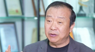 《怪奇物语5》发布动态角色海报 8 《小丑回魂》前传《欢迎来到德里镇》曝最终预告 9 谢尔比家族回归！