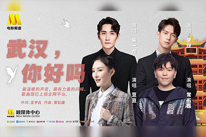 我的小狗们说要快点去剧场啊~和《毛骨悚然的恋爱》一起愉快地度过周末吧~不去看的话我们小狗说 网友曝孙艺珍儿时照片 堪称最美艳版小丸子 2012-01-31 据报道，韩国女星孙艺珍儿时与家人的合影被网友上传到了网上，引发热议。