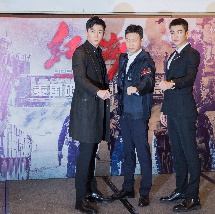 金·卡戴珊主演《诉讼女王》巴黎首 当地时间10月21日，法国巴黎，Disney+剧集《诉讼女王》（All\'s Fair）在化学之家举行首映礼。